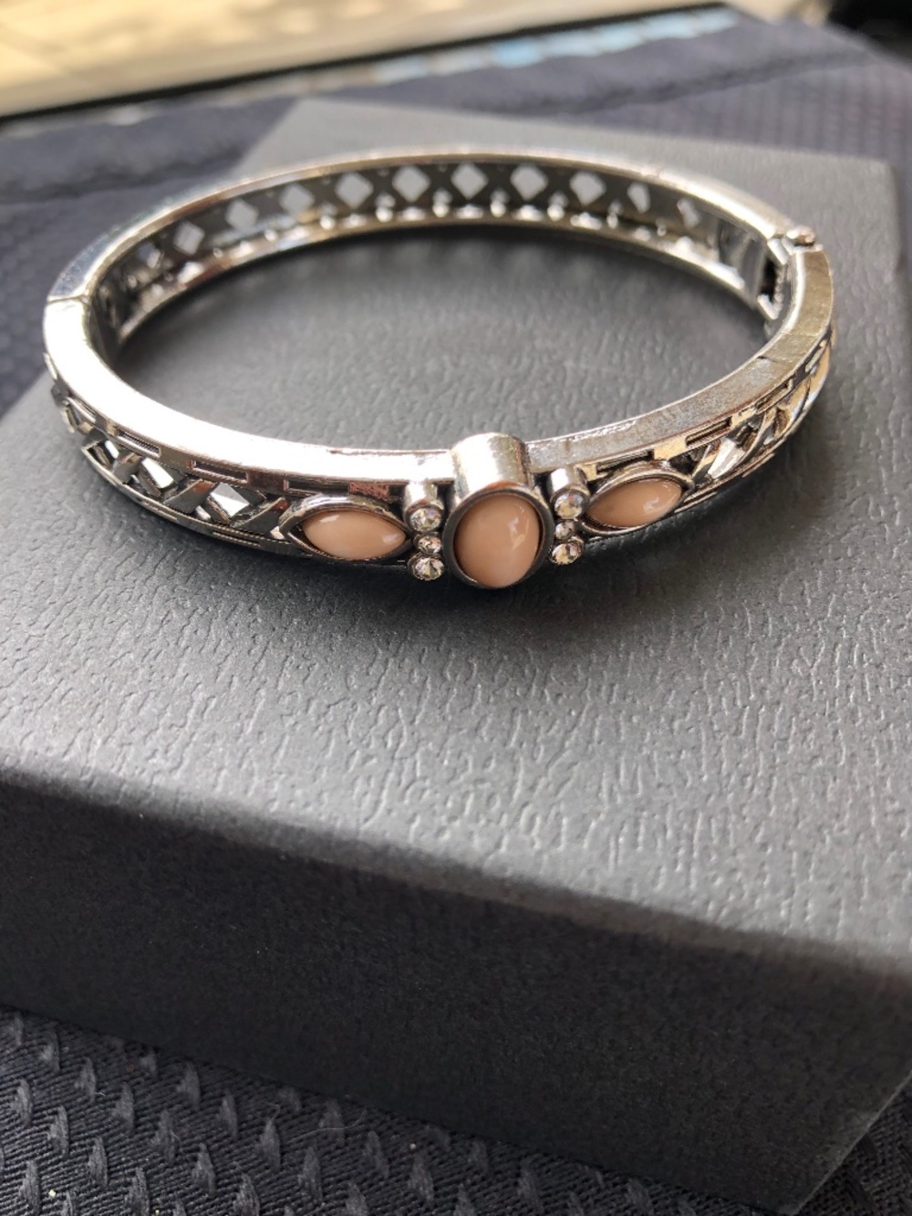 GORGEOUS BRACELET